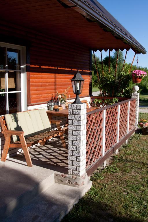 Tonise Holiday Houses Lilbi  Exterior photo